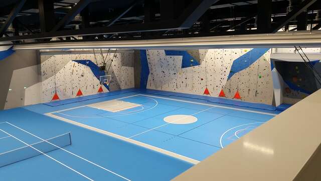 Mur d'escalade du centre sportif de Verbier