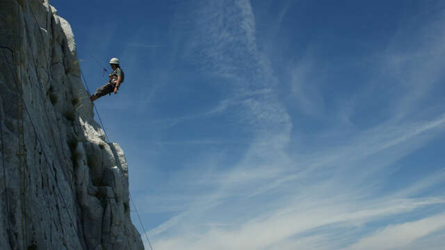 Stage escalade en falaises tout public