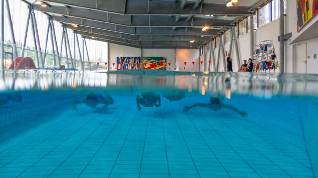 Cours de natation piscine de Saint-Gervais