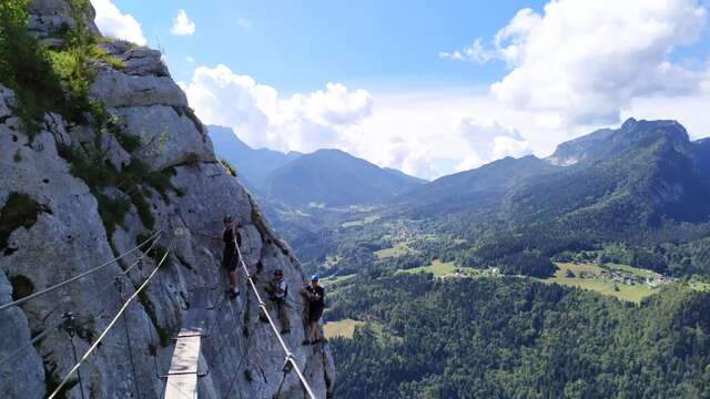 Encadrement via ferrata de Roche Veyrand - Partie basse