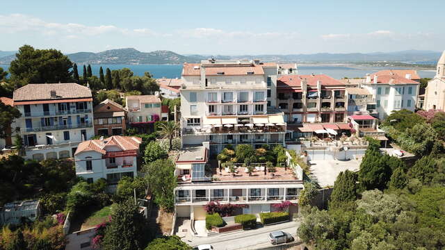 Hotel Restaurant Le Provençal