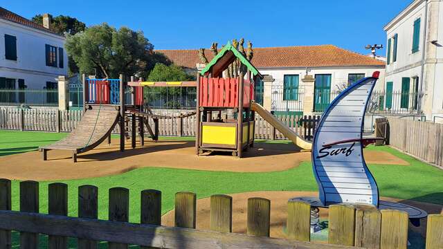 Spielplätze - Roger Bonnin Square