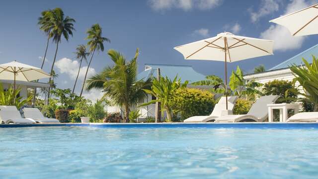 Opoa Beach Hotel