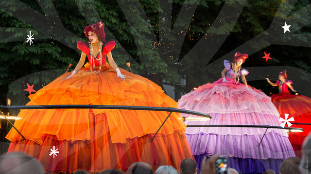 Big parade: "Giant Dolls and Drums, Urban Opera".