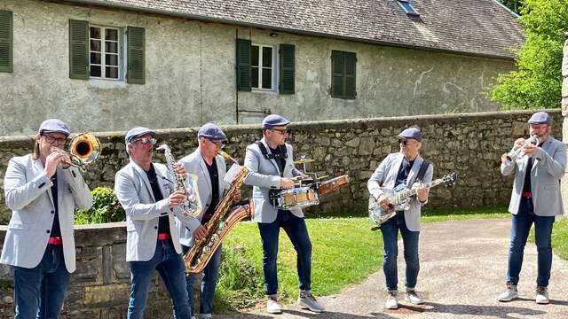 Cocktail de zik en déambulation