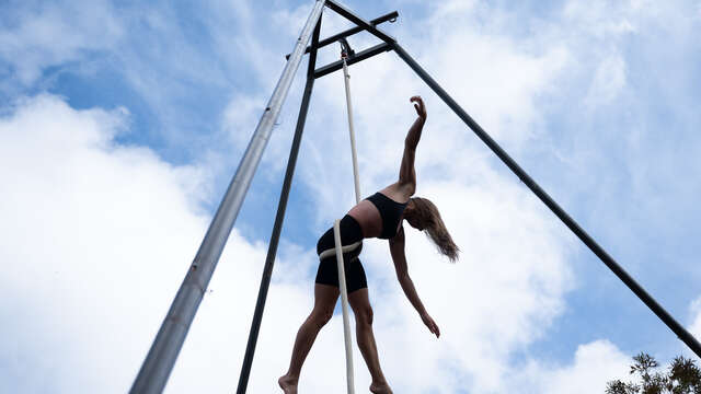 Cirque • Théâtre : Amour, Gazon et Compresseur
