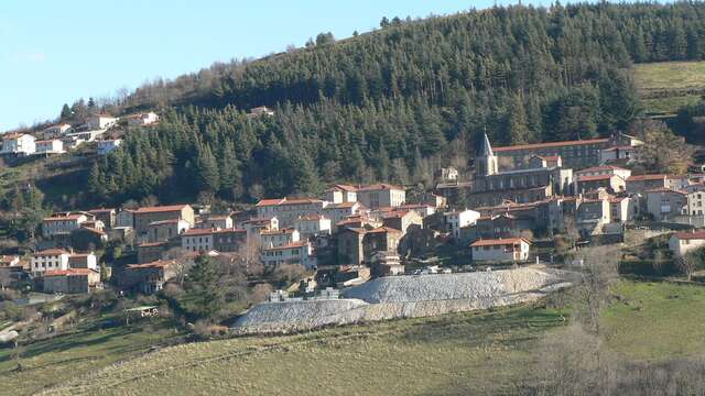 Village de la Valla-en-Gier et le Saut du Gier