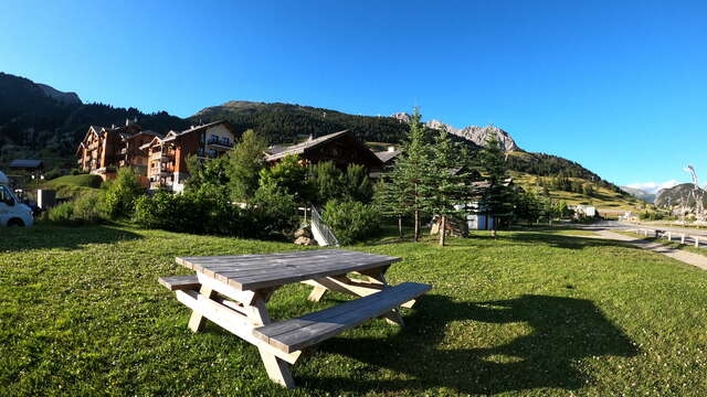 Aire de pique-nique de l'Obélisque