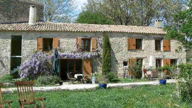 Le Moulin de Lincel - Chambres d'hôte