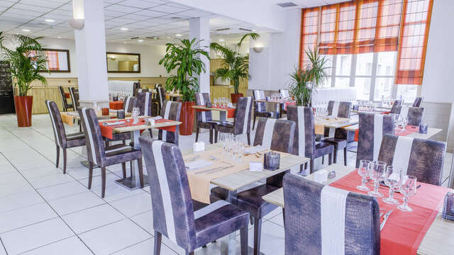 Kyriad Orange Centre