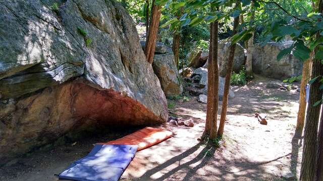 Site des blocs de Laramade