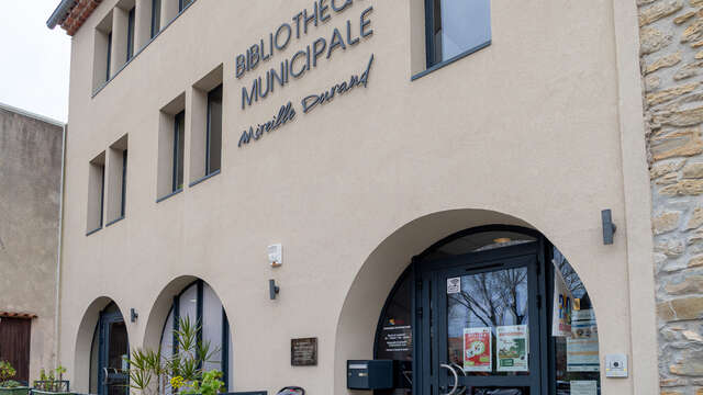 Municipal Library Mireille Durand