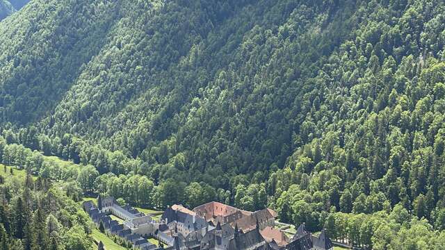 4 - La Vallon du Monastère on trail