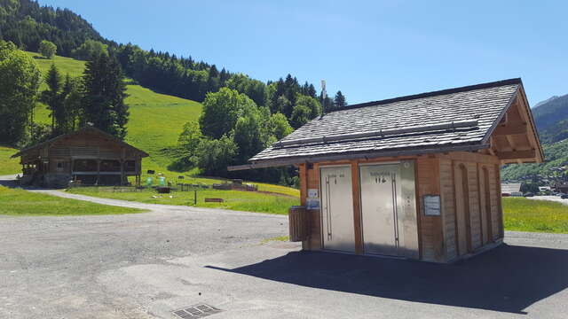 Toilettes publiques La Source