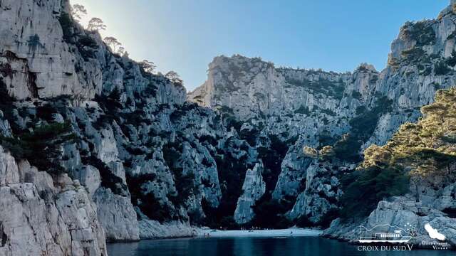 Croisière : 13 calanques et coucher de soleil | La Croix du Sud V