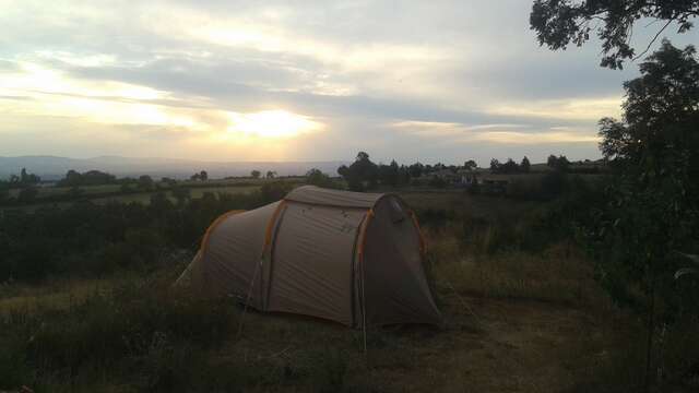 Camping à la ferme - La Terre Ferme