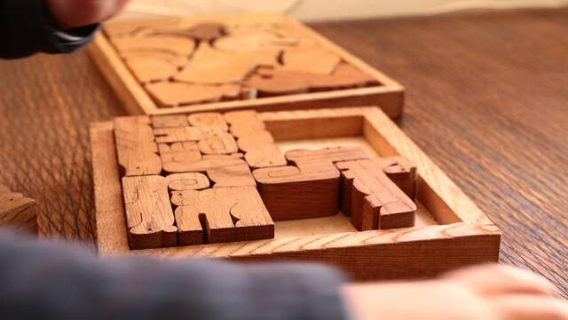 Jeux en bois pour petits et grands