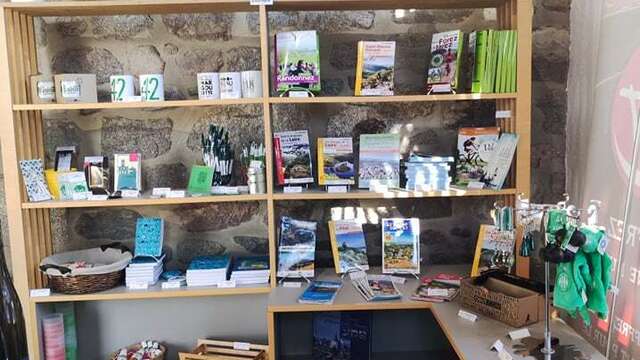 Boutique du bureau d'information touristique de Saint-Galmier