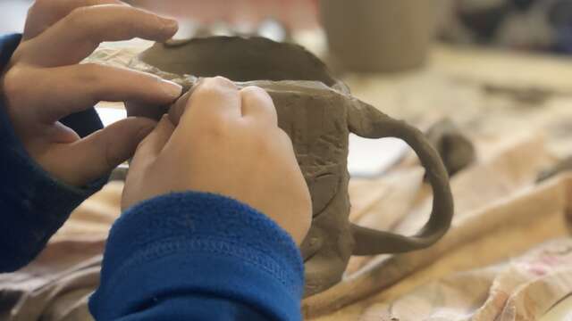Atelier poterie découverte enfant