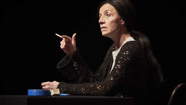 LE ROUGE ÉTERNEL DES COQUELICOTS