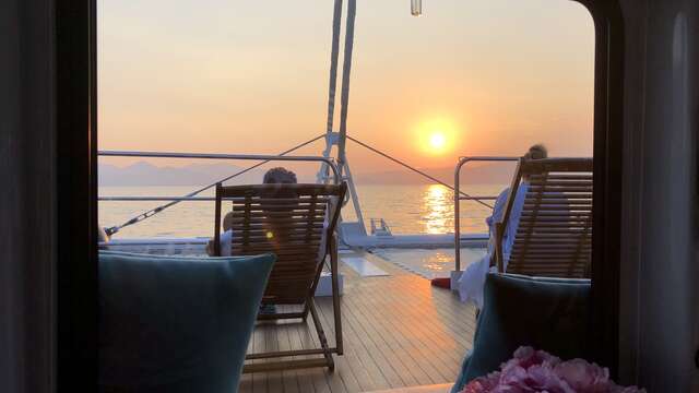 Privatisation du catamaran Symphony – Compagnie InterÎles