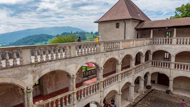 Le fantôme du château de Clermont - Enquête Game