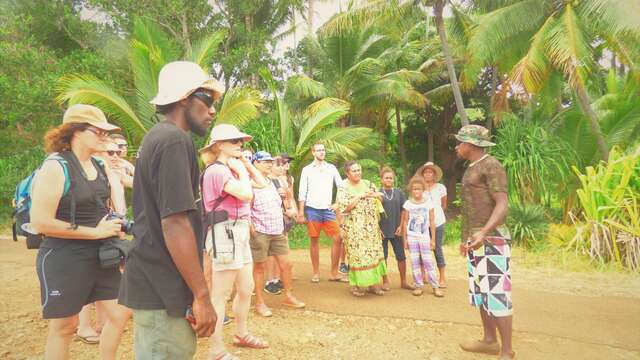 Visite de la Tribu de Grand Borendy