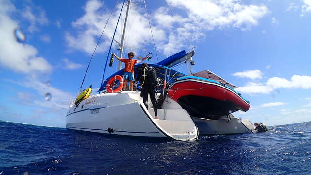 Kuaré - Catamaran diving cruise