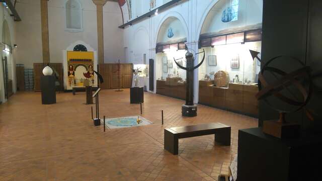 Das Museum der Erde und der Zeit "Édith-Robert"