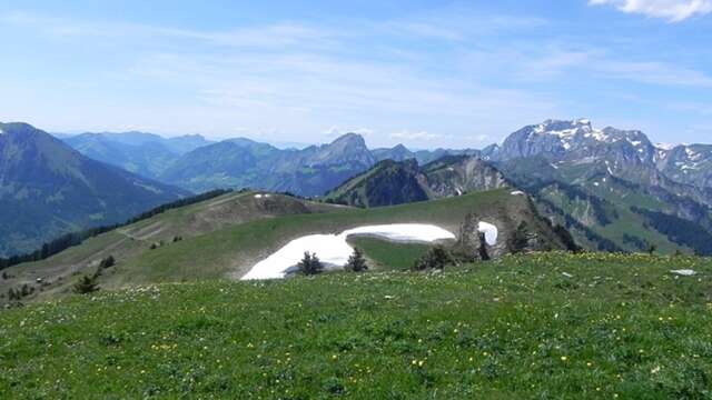 Le Col de Croix (de Reculaz) pass