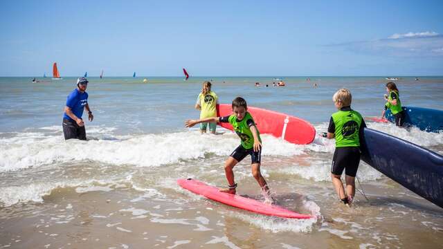 Ecole de surf itinérante et cours de natation à domicile par swim and surf