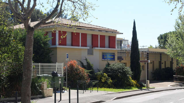 Centre Social et Culturel " La Provence "