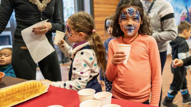 Mini Kids : goûter avec L'Happy