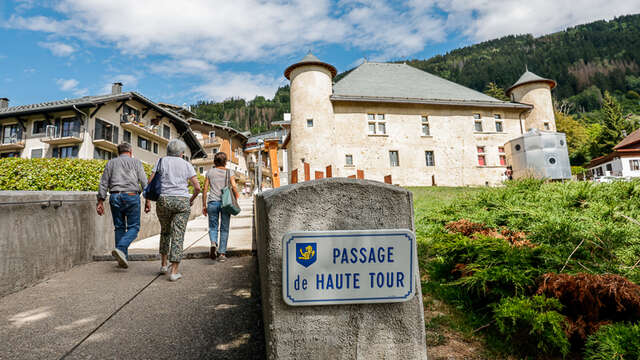 Journées Nationales de l'Architecture - Visite du bourg de Saint-Gervais par Guy Desgrandchamps