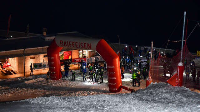 Night ski touring race