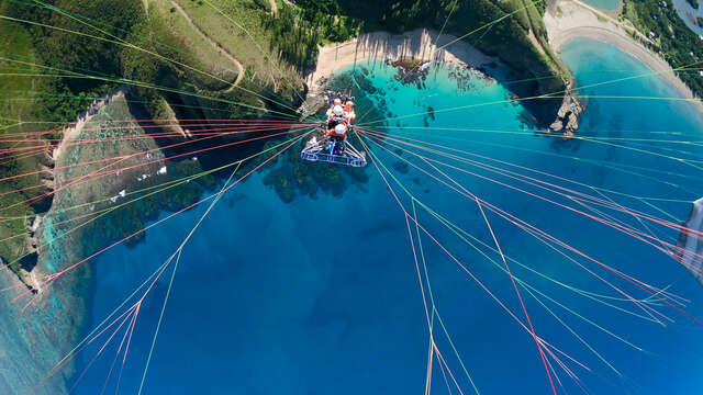 Flight in a two-seater paramotor for 30 min - Vertical Lagon