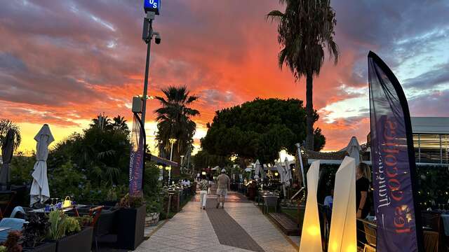 Promenade des Flots Bleus