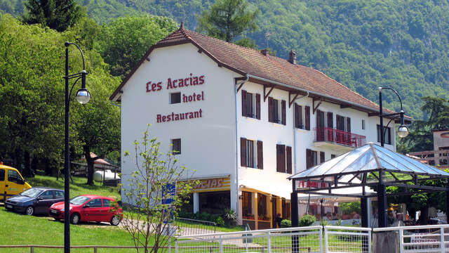 Hôtel Les Acacias Bellevue