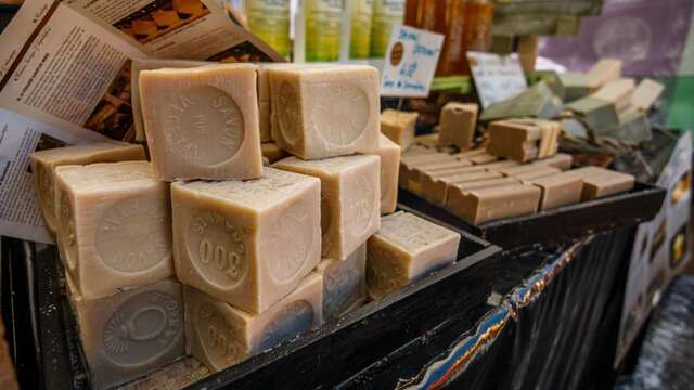 Marché "Artisanat et Saveurs des Alpes du Sud"