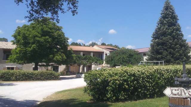 Domaine de Lumian & Domaine Caroline Bonnefoy