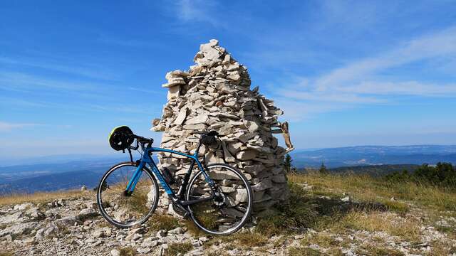 Vélo sur la montagne de Lure