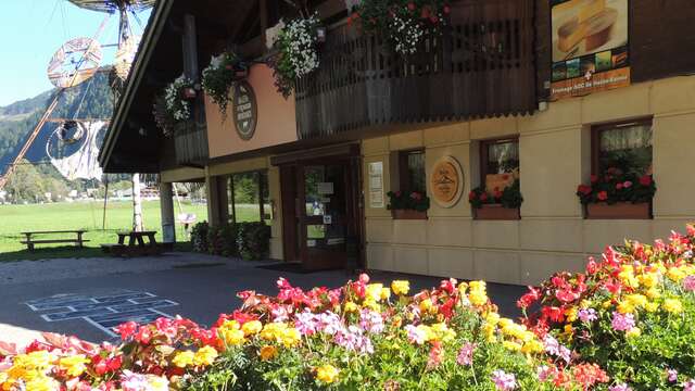 Abondance Cheese House