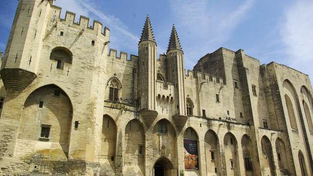 A la découverte du Palais des Papes