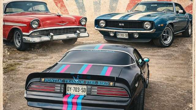 Exposition de voitures américaines