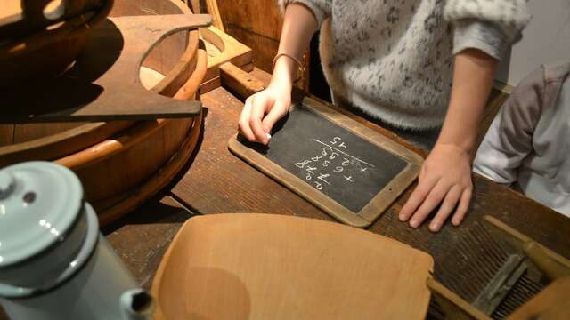 Absurd game au musée PAYSAN