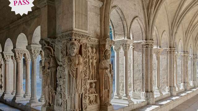 Cloître Saint Trophime