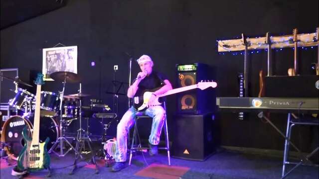 Rory and the QueenBass