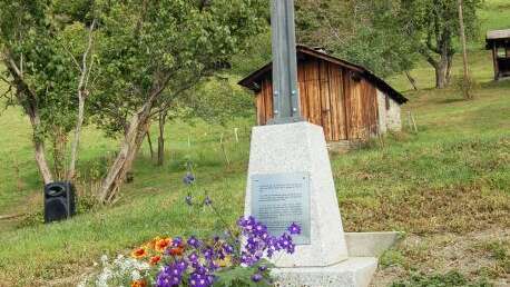 La croix de la Tonnaz