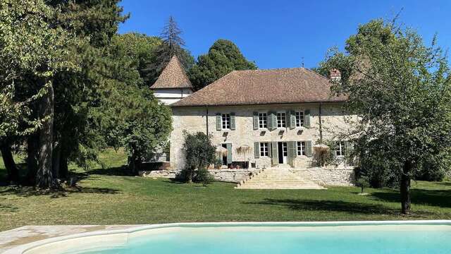 Chambres d'hôtes Le domaine du Très-haut au Château de Montanges