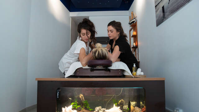 "Massages: Aquatic gaze" - enjoy the Belle de Ré aquarium during your massages to relax completely